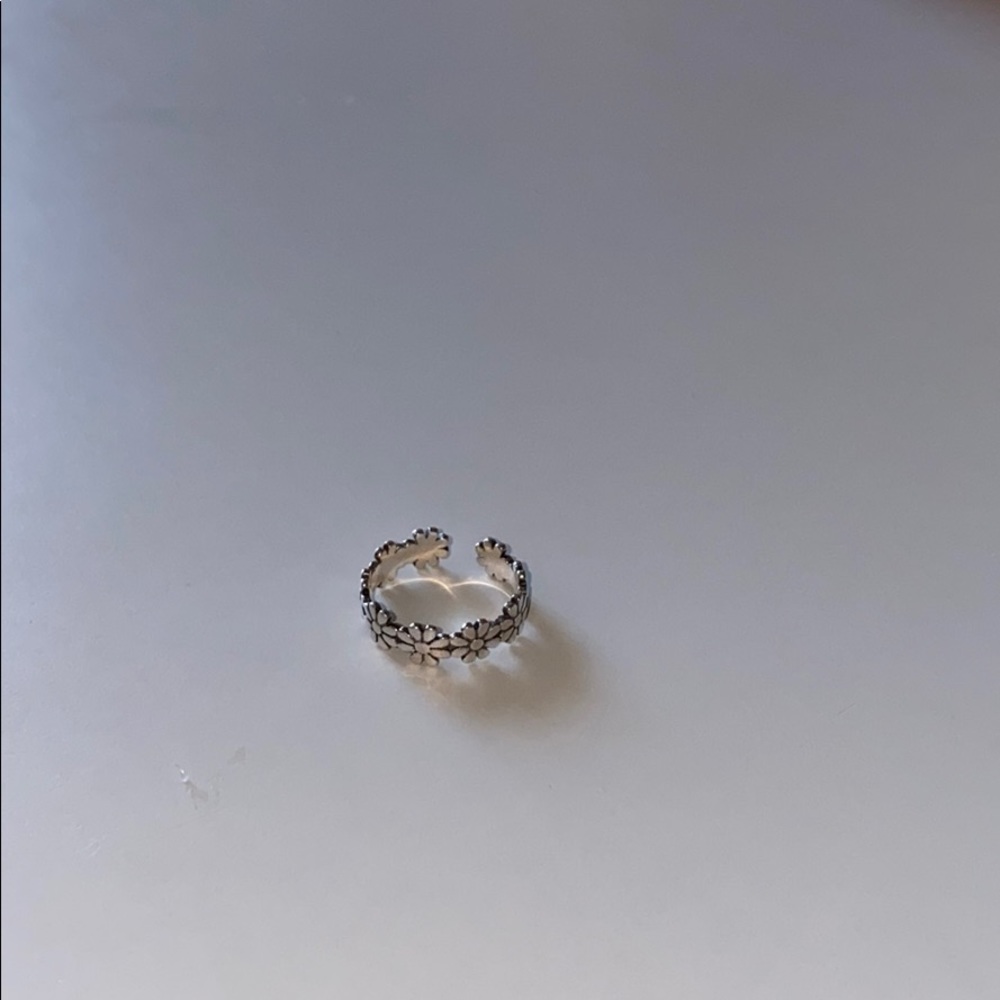 Adjustable Vintage 925 Silver Toe Ring - Picture 7 of 7